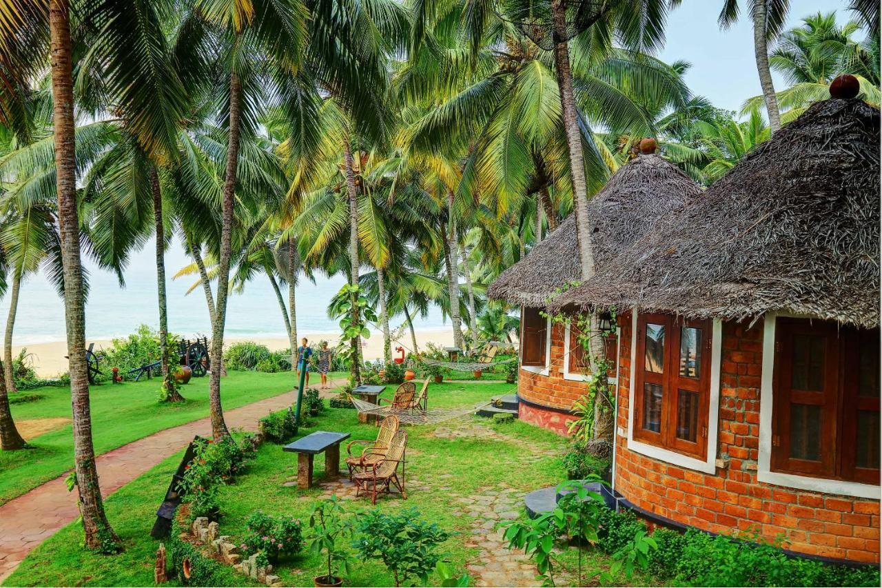 Soma Manaltheeram Ayurveda Beachvillage Kovalam Exterior foto